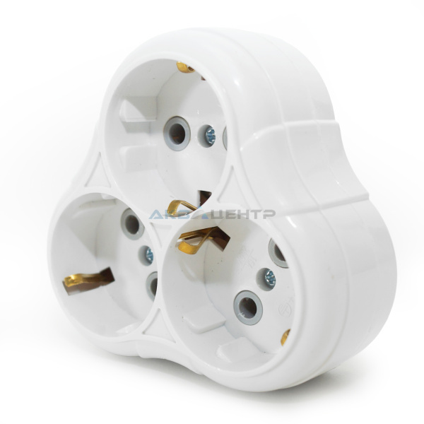 Тройник-треугольник 3-х м с/з 16А белый Jilion Тройник-треугольник 3-х м с/з 16А белый Jilion